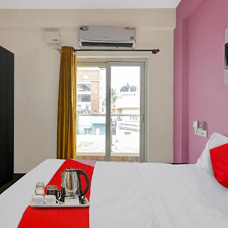 Super Hotel O Vsv Avenue Hennur Near Sri Amruth Chithra Mandira バンガロール エクステリア 写真