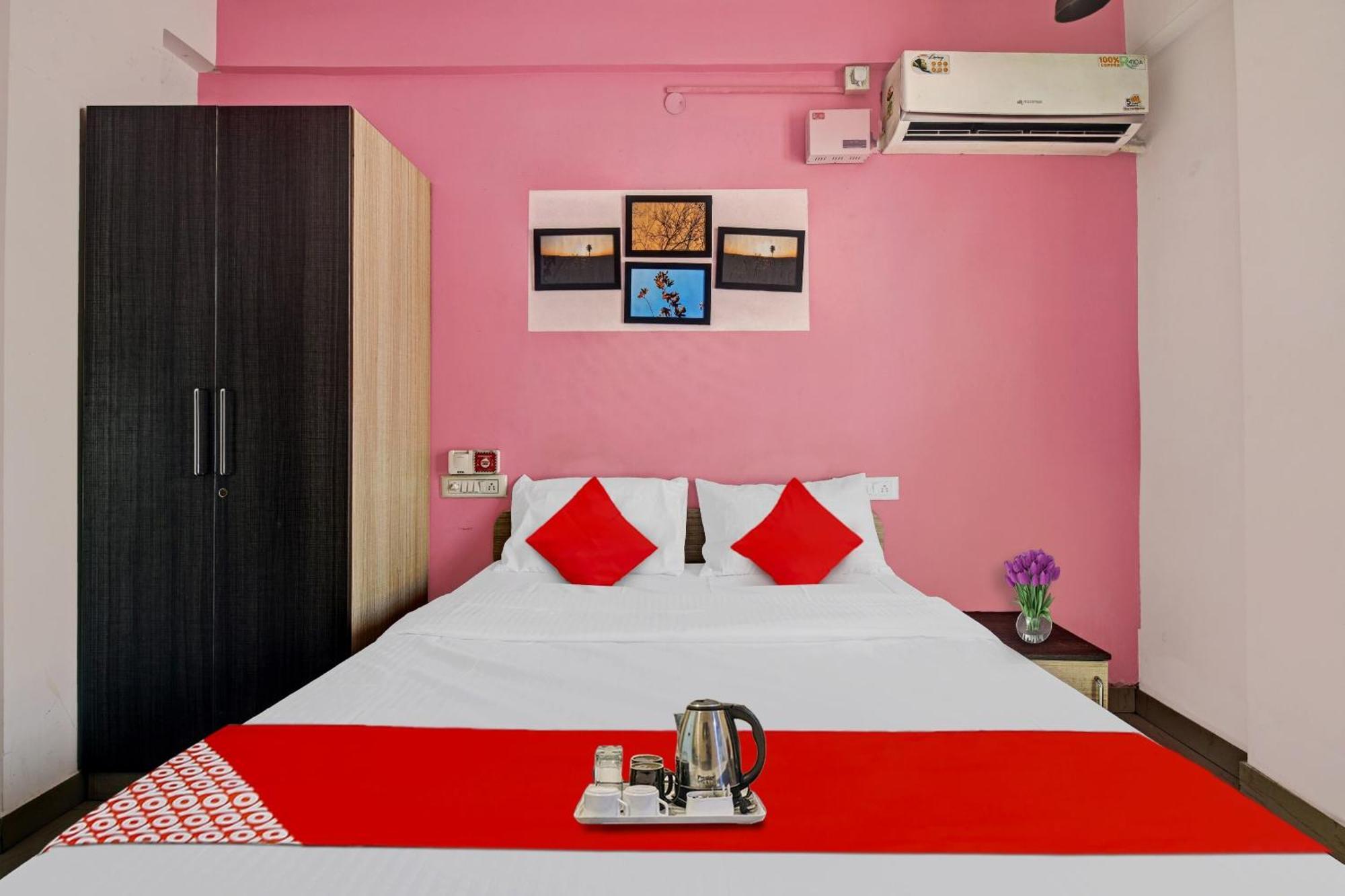 Super Hotel O Vsv Avenue Hennur Near Sri Amruth Chithra Mandira バンガロール エクステリア 写真